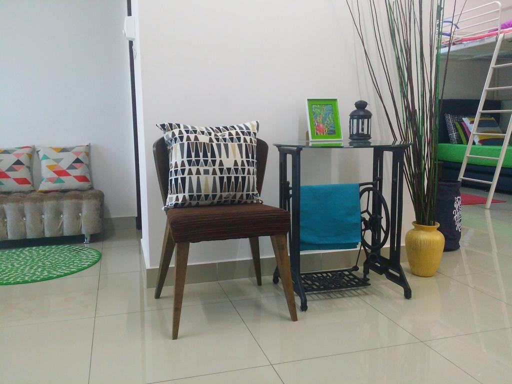 Alami Homestay Trefoil Куала-Селангор Экстерьер фото