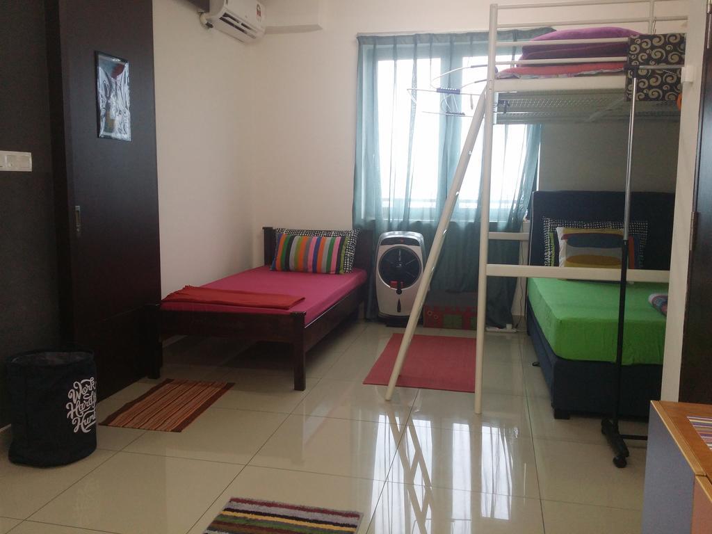 Alami Homestay Trefoil Куала-Селангор Экстерьер фото