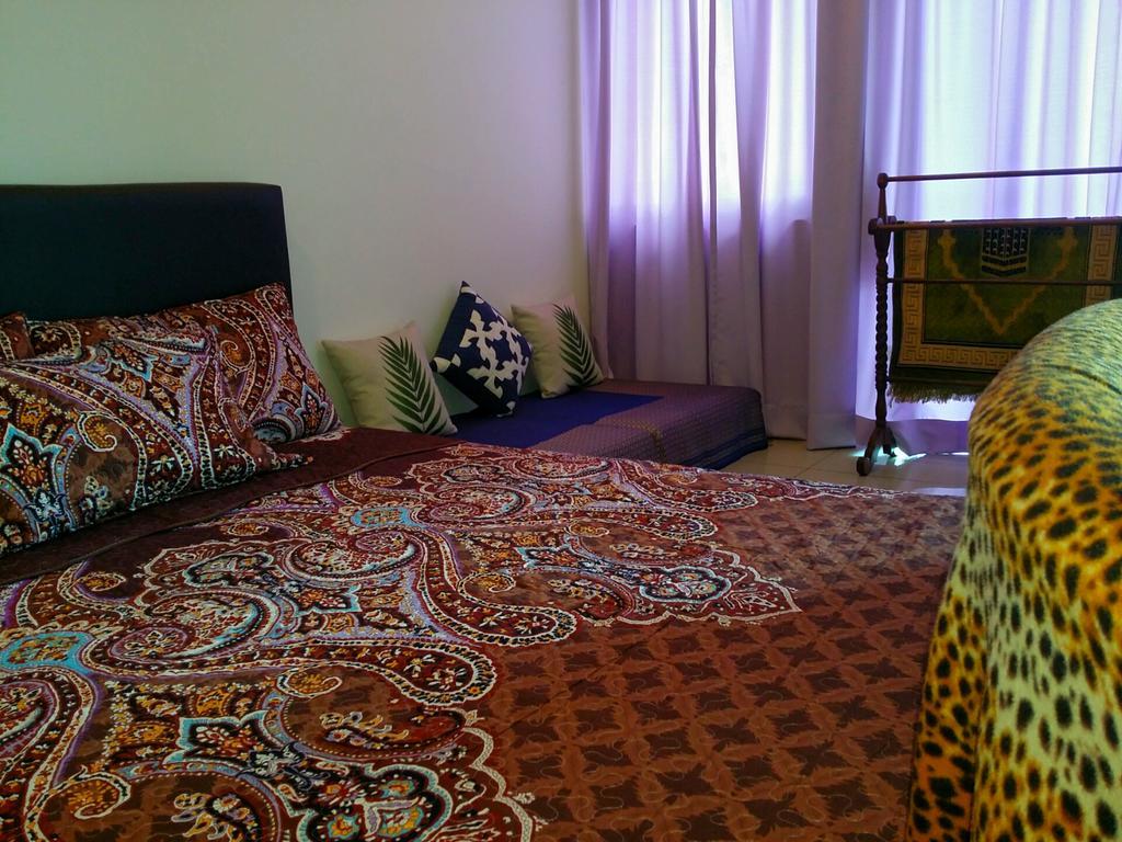 Alami Homestay Trefoil Куала-Селангор Экстерьер фото
